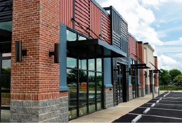 Retail strip mall restaurant building in commercial shopping center